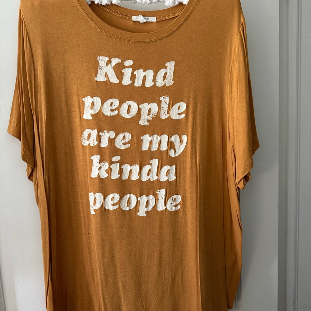 Maurices Tan Short Sleeve Tee